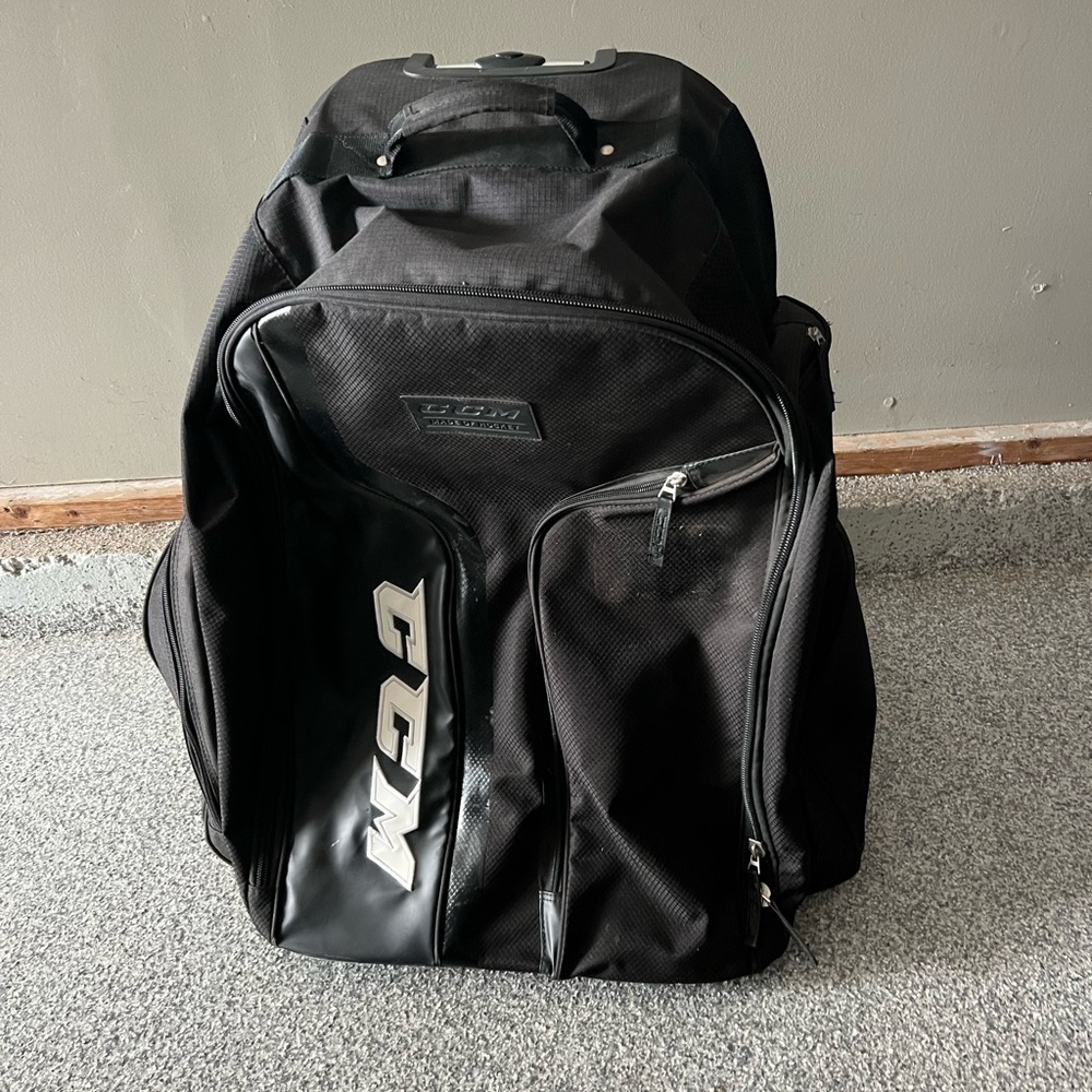 CCM Hockey Bag on Wheels